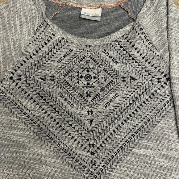 COLUMBIA SPORTSWEAR Sweatshirt Womens XS Lightweight Boho 3/4 Sleeve Gray - Picture 3 of 9